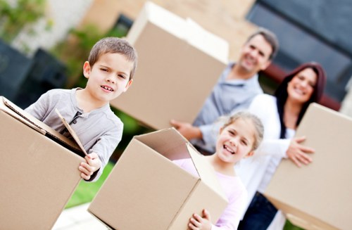Expert packing and moving tips for residents in Stockwell